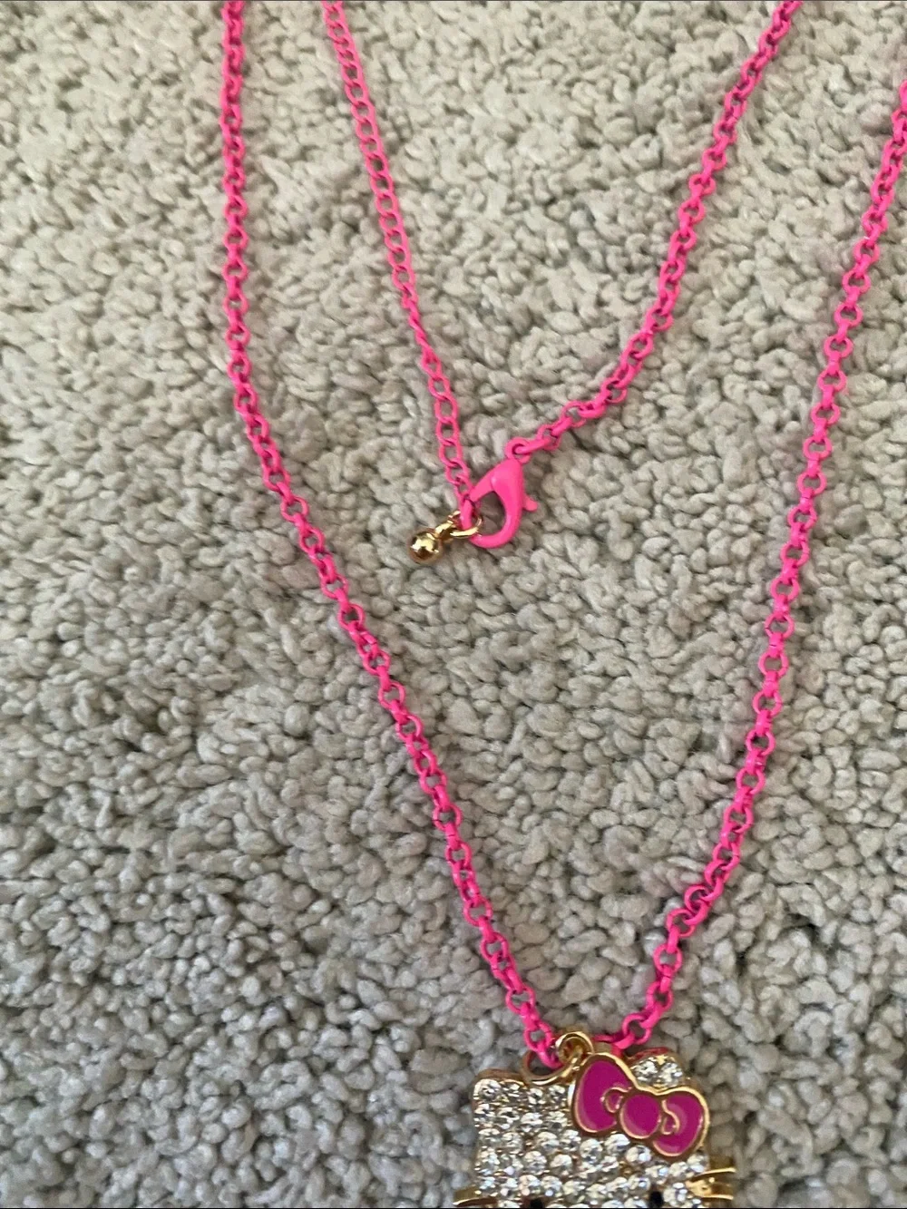 Sanrio‎ Hello Kitty Girls  Fashion Jewelry Necklace Pink